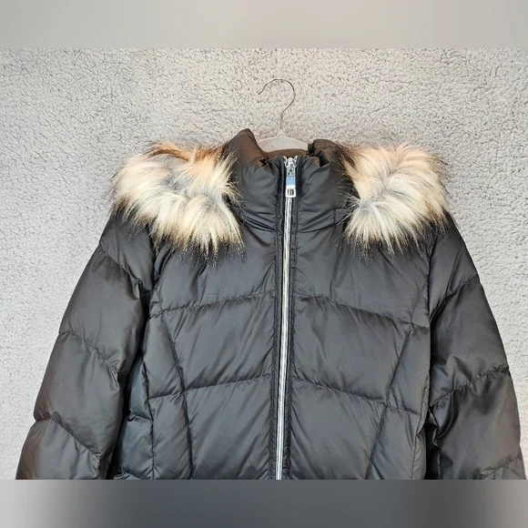 **SOLD***Calvin klein Womens Black Full Zip Coat Sz M Detachable Hood Faux Fur - Picture 4 of 15